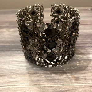 Vintage oversized cuff antiqued silver tone with black stones bracelet